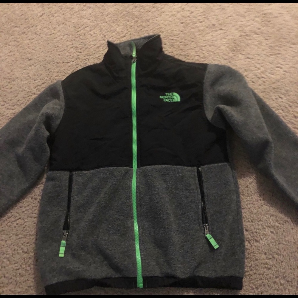 ‼️SALE‼️BOYS NORTH FACE WARM JACKET SIZE 14-16
